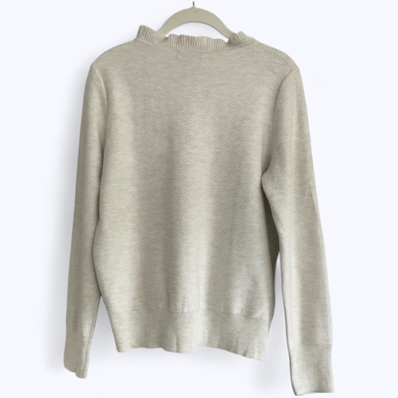 J Crew Cotton Wool Heather Light Grey Ruffle Neck Pull Over Sweater SZ S - Picture 2 of 12